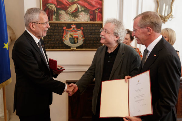 Österreichisches Ehrenkreuz für Karl-Markus Gauß